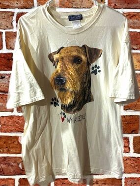 Cream "I Love My Airedale" Dog Graphic Tee
